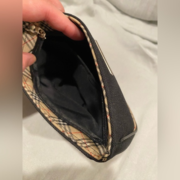 Burberry Black and Beige Plaid Pouch - Picture 11 of 16